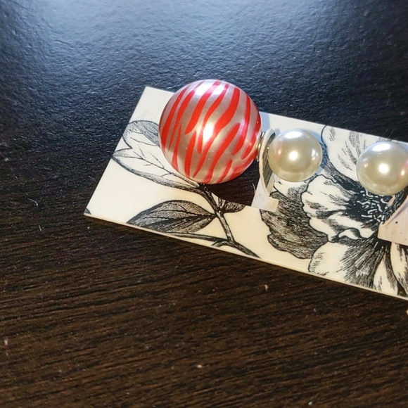 White and Pink Double Back Earrings - Picture 2 of 4